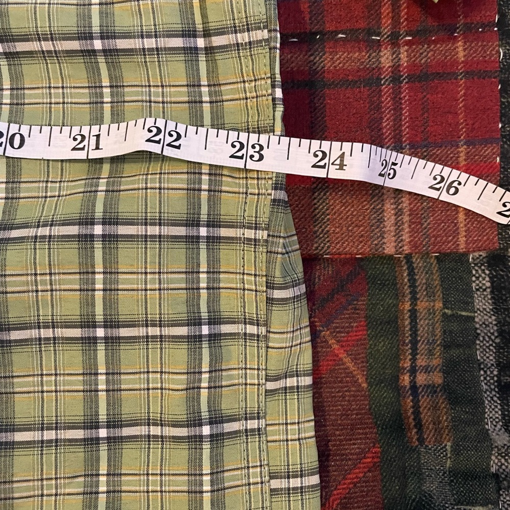 NWT Eddie Bauer UPF 30 Olive & Navy Plaid Short-Sleeve Shirt - Picture 3 of 6